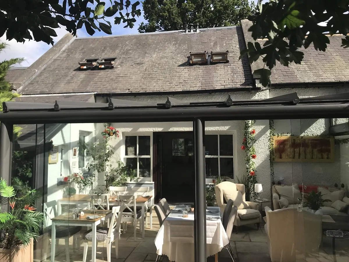 Justb Deva Edinburgh Guest house